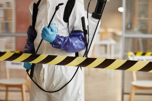 Professional Trauma Scene Cleanup technician working in Damascus, OH